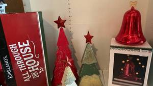 lot 3530 image: Kirklands Christmas decor and other