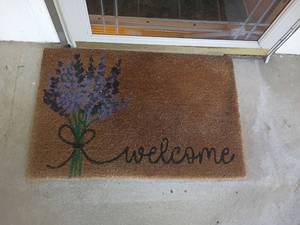 lot 4004 image: Welcome Mat