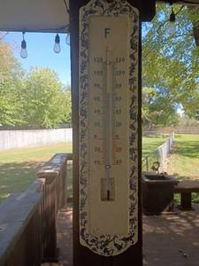 lot 4107 image: Outdoor Thermostat