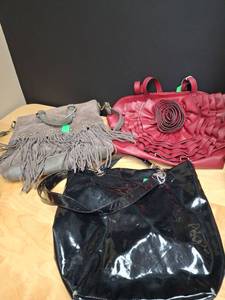 lot 58 image: Lot of 3 Handbags, one with fringe
