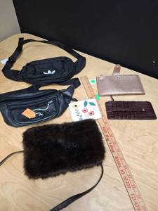 lot 59 image: Waist bags, Furry Crossbody purse and wallets
