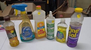 lot 670 image: Cleaning Supplies - half full or less