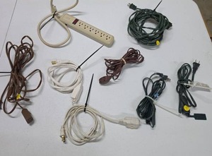 lot 682 image: Lot of Power Strips and Extension Cords
