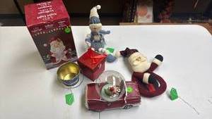lot 220 image: LED Night Light Holiday Ornaments and Decorations Lot