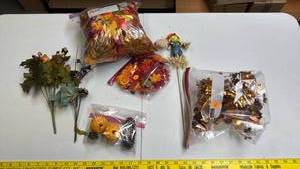 lot 242 image: Fall Autumn Decorative Floral Picks and Foliage Bundle