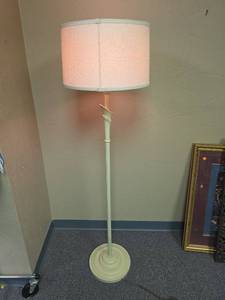 lot 331 image: Vintage Metal Calla Lily Floor Lamp with Cream Enamel Metal Base and Beige Textured Fabric Shade. 14 W x 58H