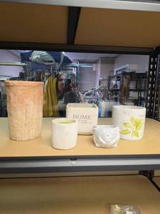 lot 373 image: Decorative Ceramic and Stone Planters