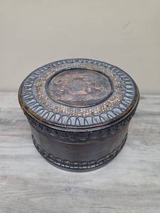 lot 387 image: Round Decorative Wood Box with Embossed Lid.