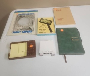 lot 557 image: Lot of Reading Aids and Office Items