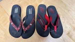 lot 931 image: OU Flip-Flop Sandals Lot of  2 Pairs Womens size 10