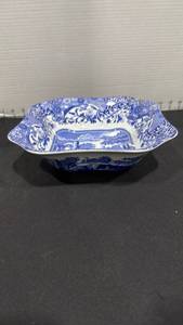 lot 1035 image: Spode fruit bowl