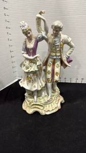 lot 1036 image: Vintage Sylvan porcelain figurine 11.5 inches tall