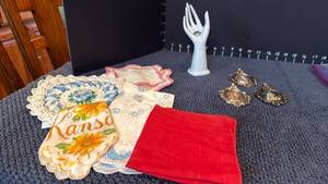 lot 1203 image: Womens Mini Victorian Ornate Italian Silk Art Picture Brass Metal Frames for necklaces 3.5x2.5, ring holder and hankies