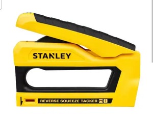 lot 1094 image: Reverse Squeeze Stapler