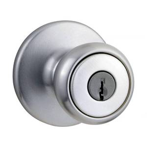 lot 1117 image: Kwikset Tylo Satin Chrome Entry Door Knob 1-34 in.