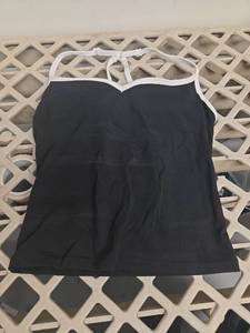 lot 275 image: SOLY HUX Womens Athletic Tops Scoop Neck Sleeveless Crop Tank Top Small - Retail $15