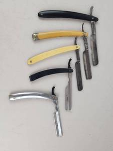 lot 60 image: Lot of 5 Vintage Straight Razors