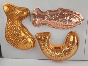 lot 118 image: Vintage Copper-Tone Fish Mold Collection Lot of 3