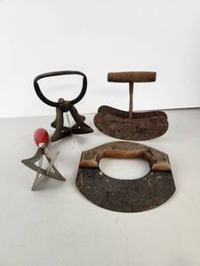 lot 154 image: Vintage Primitive Kitchen Tool Lot&nbsp
