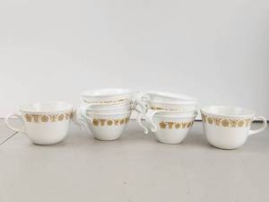lot 160 image: Corelle Livingware by Corning Cups with Gold Butterfly Band, Set of 8
