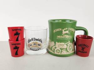 lot 173 image: Lot of 4 Whiskey Promotional Mugs Seagrams Jack Daniels John Deere Fireball