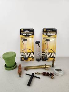 lot 235 image: CVA 4 in One T-Loader Muzzleloader Kit AC1509 with Accessories