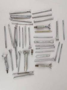 lot 268 image: Vintage Craftool Leather Tools 30 Piece Lot