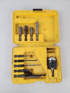 lot 270 image: DeWalt Compact Magnetic Drive Guide Drill Bit Set