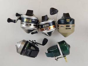 lot 311 image: Lot of 5 Vintage Fishing Reels Baitcasters Levelwind 202 33 Wondercast
