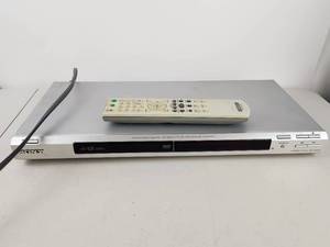 lot 318 image: Sony DVP-NS55P CDDVD Player Precision Cinema Progressive