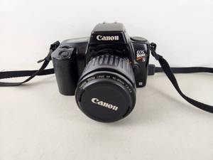 lot 334 image: Canon EOS Rebel S SLR Camera with Canon Zoom Lens EF 35-80mm