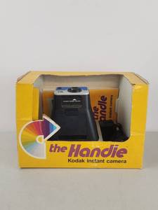 lot 341 image: Kodak The Handle Instant Camera with Original Box