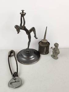 lot 365 image: Vintage Mixed Metal Smalls Lot