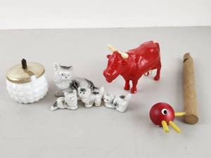lot 391 image: Vintage Miniatures Lot