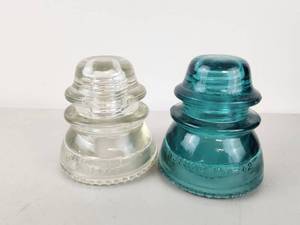 lot 406 image: Hemingray Glass Insulators 2-Piece Lot Clear Teal