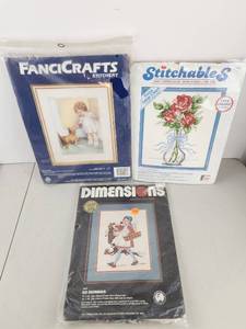 lot 427 image: Lot of 3 Counted Cross Stitch Kits Fancicrafts Stitchables Dimensions
