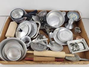 lot 478 image: Vintage Aluminum Play Kitchen Lot Plates Pots Pans