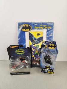 lot 505 image: Batman Lot Hot Wheels Batcopter, Keyring Figure, Hallmark Doorway Curtain