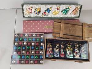 lot 601 image: Christmas Ornament Collection Lot&nbsp