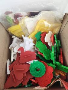 lot 619 image: Big Lot of Christmas Cookie Cutters