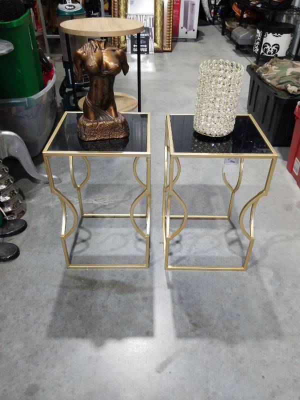 lot 1830 image: Pair of Side Tables with Black Glass Top and Gold Frame
