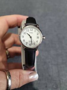 lot 783 image: Timex Indiglo Watch with Date Window Black Leather Strap