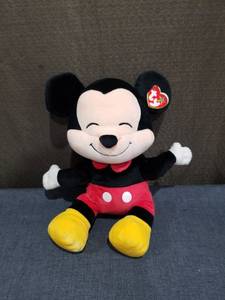 lot 842 image: Ty Beanie Baby Mickey Mouse Plush Figure with Tag