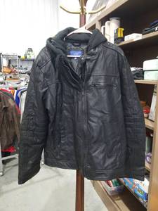 lot 865 image: APT.9 Mens Hooded Jacket XL Black