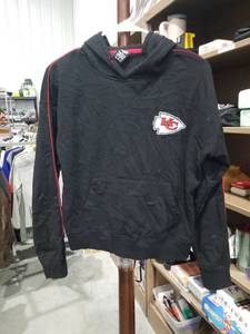 lot 873 image: NFL Team Apparel Kansas City Chiefs Hoodie Size S