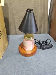 lot 879 image: AIMOPTCS Candle Warmer Lamp with Timer and Remote Control