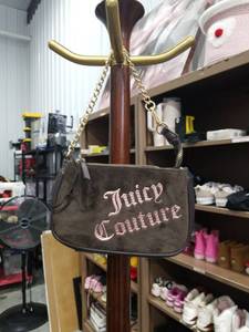 lot 901 image: Juicy Couture Shoulder Bag with Chain Strap