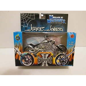 lot 905 image: Muscle Machines West Coast Choppers Jesse James Sturgis Special Box Is Damage