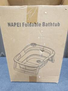 lot 906 image: NAPEI Foldable Bathtub 0-3 Years