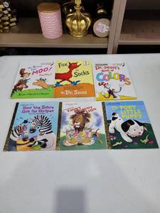 lot 943 image: Little Golden Books Lot of 6 Dr. Seuss and Classic Childrens Stories